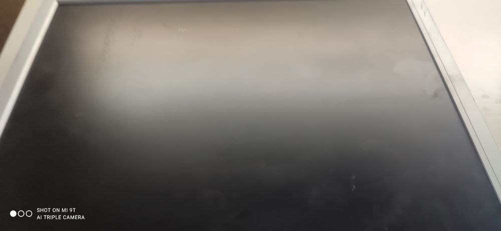 Монитор Samsung 720N