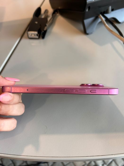 Iphone 16 cor de rosa