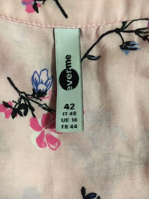 Блузка жіноча