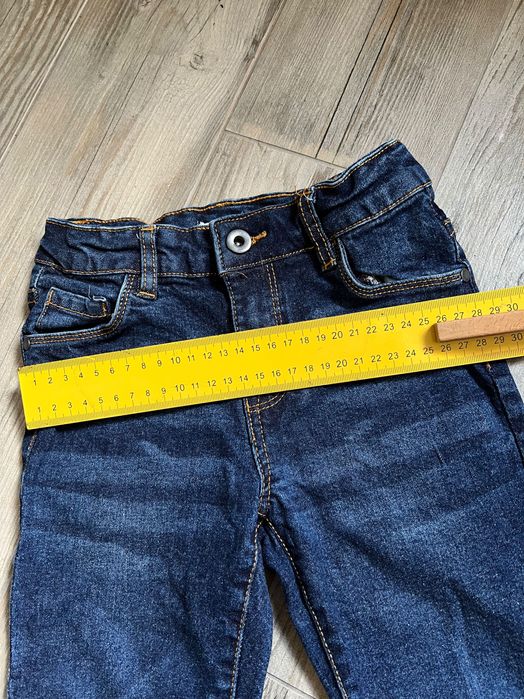 Джинси бренду Sinsey темно синього кольору