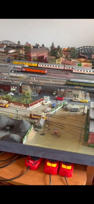 Comboios Roco, Lima, Faller