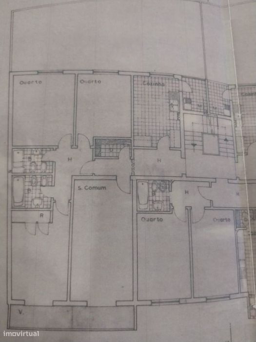 T3 com área de 110m² no Centro Histórico de Silves: para Renovar e Faz