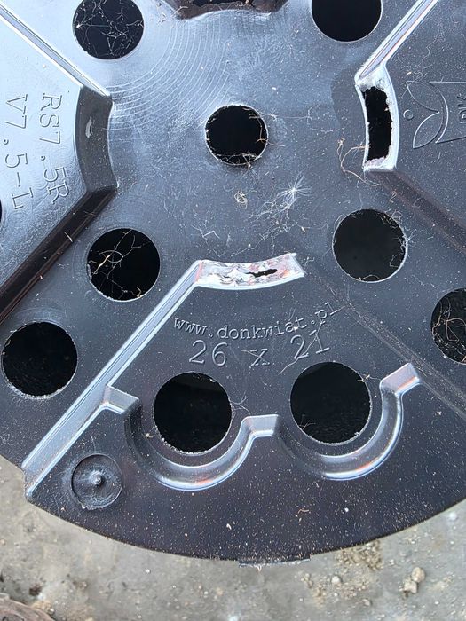 Doniczki plastikowe 7.5l