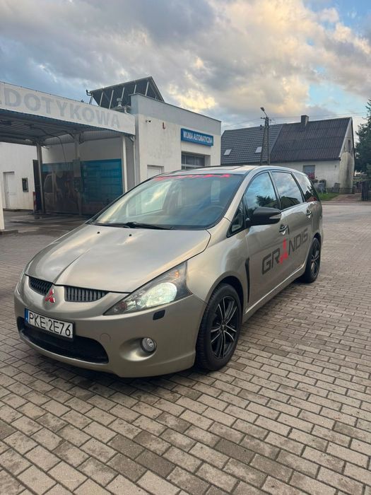 Mitsubishi Grandis 2.0D 2006r
