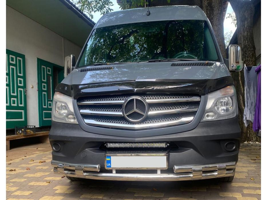 Mercedes Sprinter 2013+ Передня нижня дуга Shark