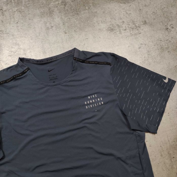 MĘSKA Elegancka PREMIUM Granatowa Koszulka Sport Dri-Fit Nike Running