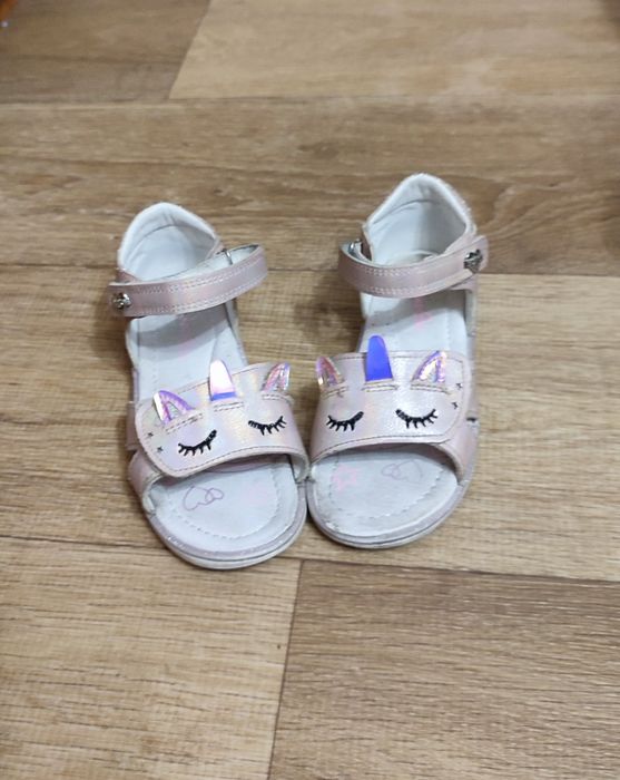 Босоніжки для дівчинки, сандалі одноріжки