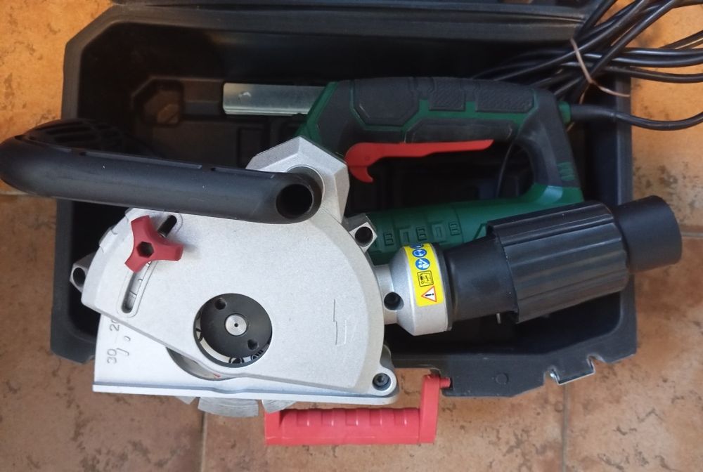 Máquina elétrica de abrir roços Parkside