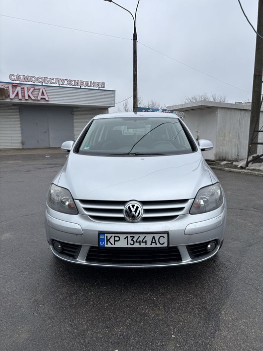 Volkswagen golf plus 1.6л