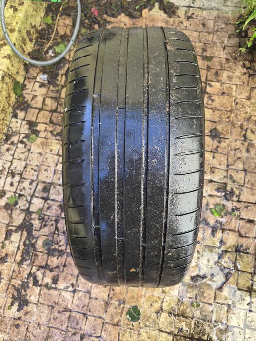 Pneus DUNLOP Sport 225/45/17   |   MICHELIN Pilot 225/50/17