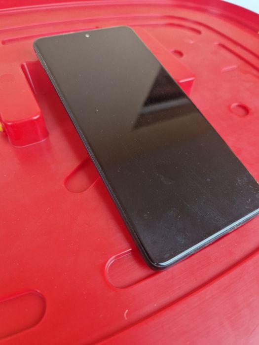 Samsung A71 - 128GB (6GB RAM)