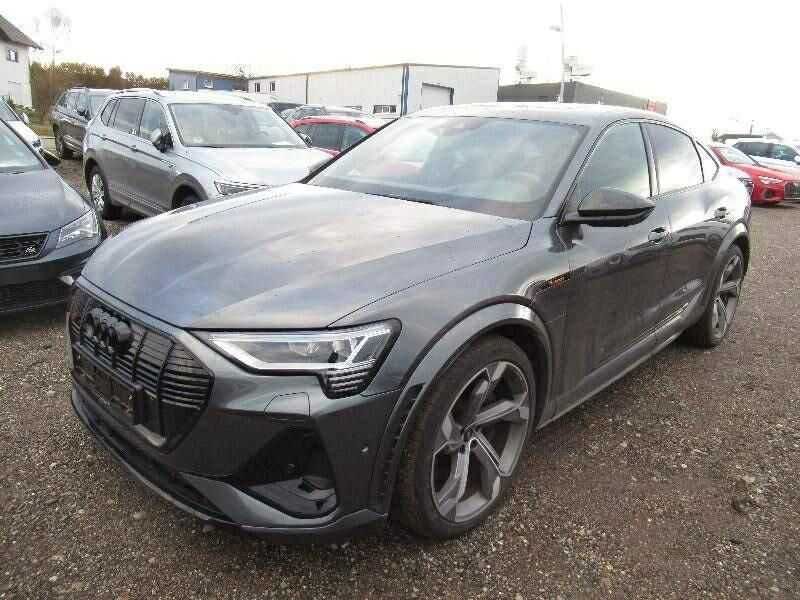Бампер Audi E-tron разборка Q8 E-tron Q7 етрон запчасти б.у шрот.