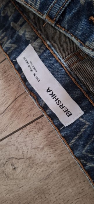 Jeansy r.38 Bershka
