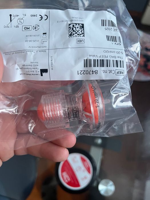 Pocket BVM / Micro BVM мішок Амбу компактний + PEEP valve 5–20