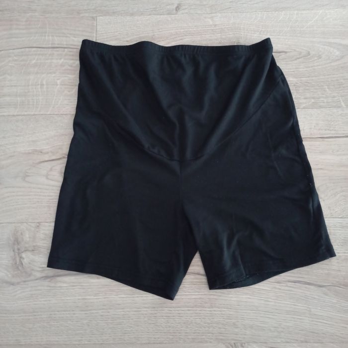 Czarne ciążowe krótkie spodenki kolarki XS/S