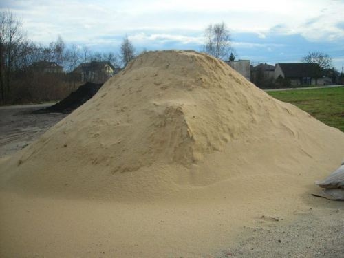 Piasek Dziergowice żółty do murowania piaskownicy cement wapno żwir