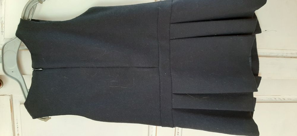 Zara sukienka granatowa 5-6 lat