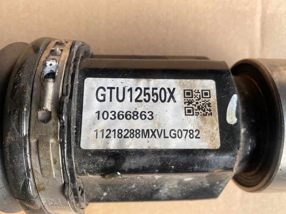 pÓŁÓŚ przednia prawa mazda 2 1.5 benzyna gtu12550x