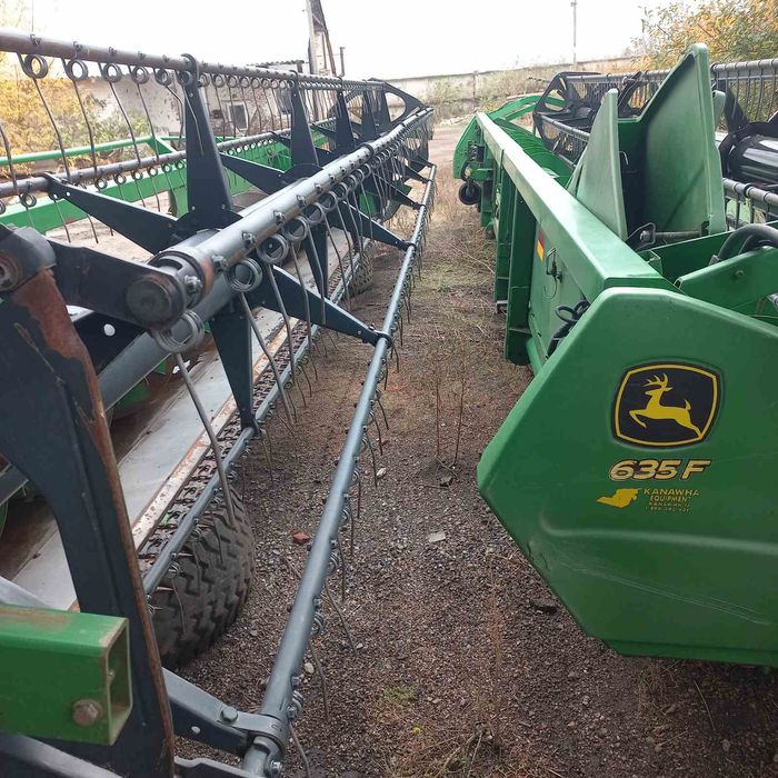 Продам жатку JD 625R