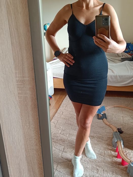 Bielizna modelująca sukienka czarna