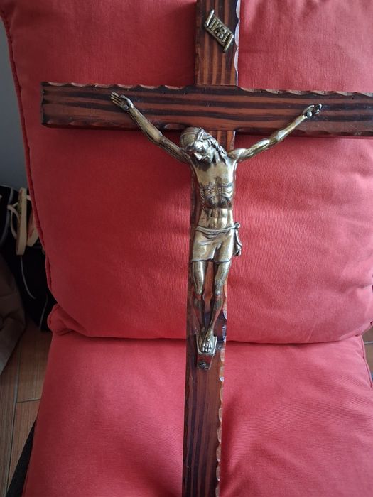 Peça religiosa crucifixo