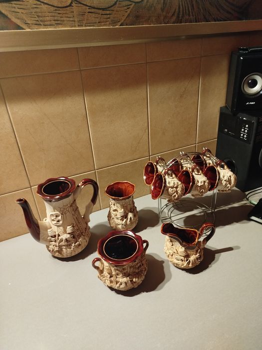 Продаю набор посуды для кофе