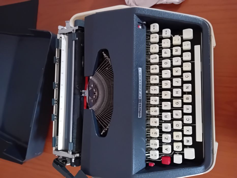 Máquina de escrever