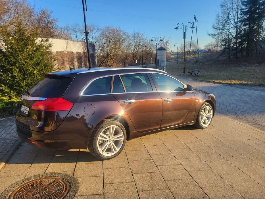 Opel Insignia 2.0CDTI 160KM Automat Bi Xenon Navi Alu Mocca Euro5 Zadbana Zamiana