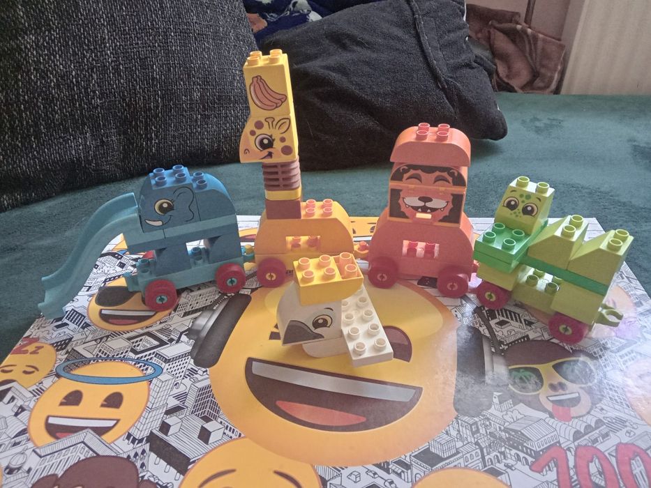 3 zestawy klocków lego duplo