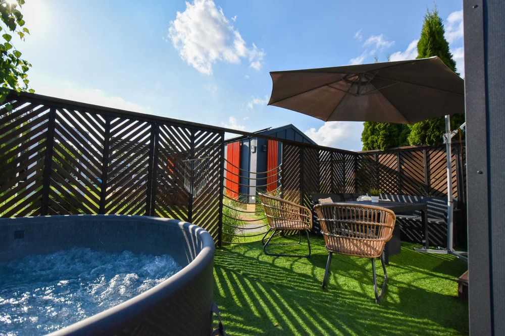 Nocleg w Zatorze: Domek na wynajem - 100m od Energylandii - sauna, jacuzzi, basen