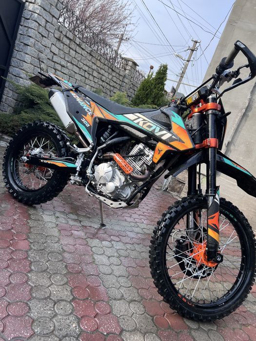 Kovi  advans 300