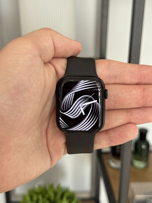 Apple Watch 7 czarny północ 45mm