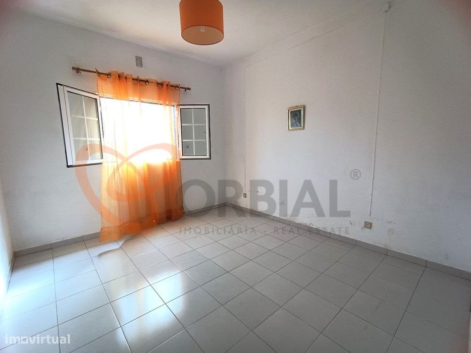 Moradia V3 com barragem para venda em Alte