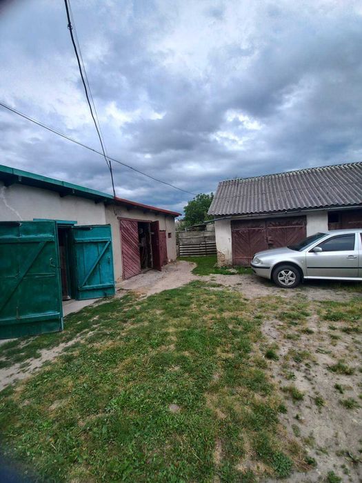 2-х кімнатна квартира с. Сапіжанка