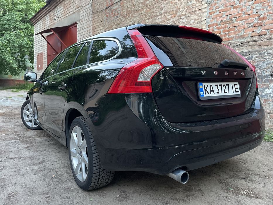 Volvo V60 2014 року,1.6 Diesel | Без вкладень | Економна