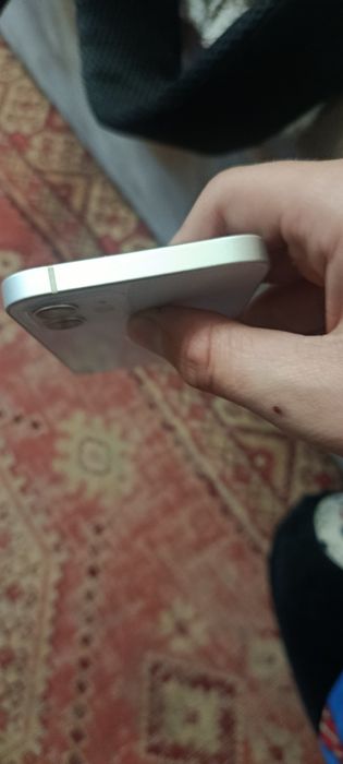 IPHONE 12 64 GB 83 акб