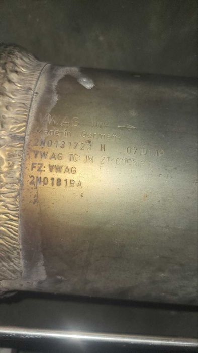 Сажовий фільтр Вихлопна Каталізатор VW Crafter II 2.0 tgi 2N0131690