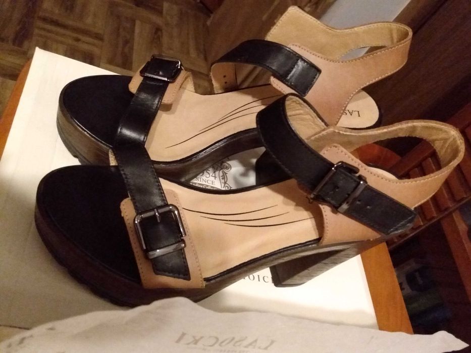 Nowe buty sandały słupek LASOCKI rozmiar 39