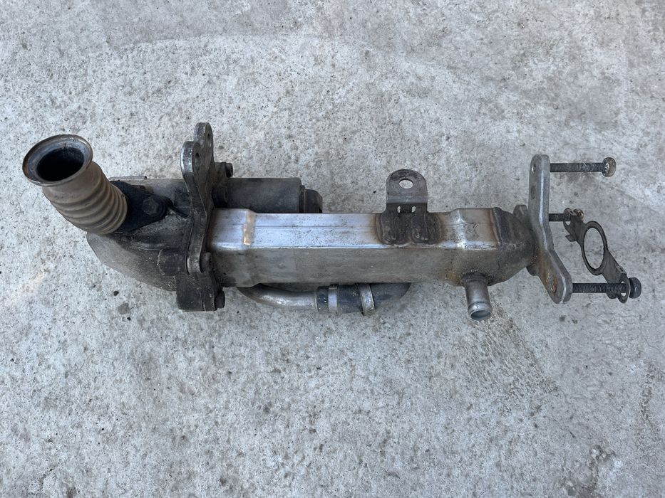 Клапан EGR Volvo  2.4 D5