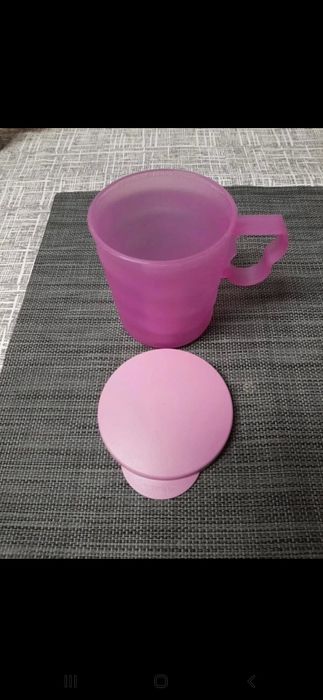 Copo Tupperware como novo de cor lilás63825215434371121