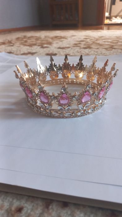 Корона для тортів