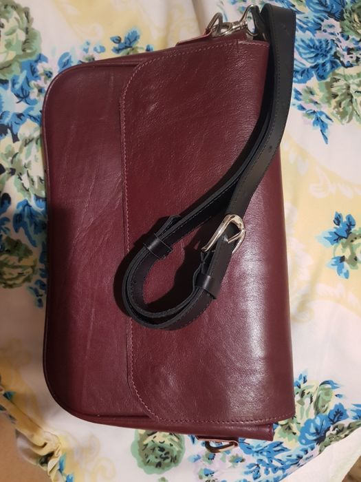 Нова шкіряна жіноча сумочка