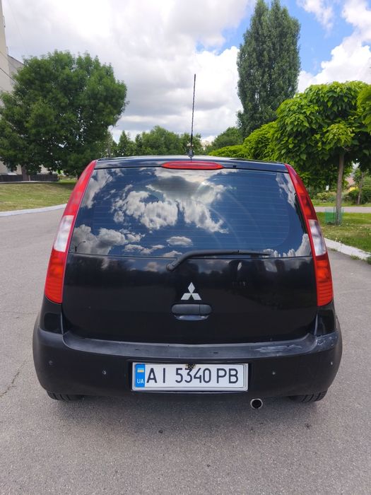 Міцубісі 1.3 автомат робот