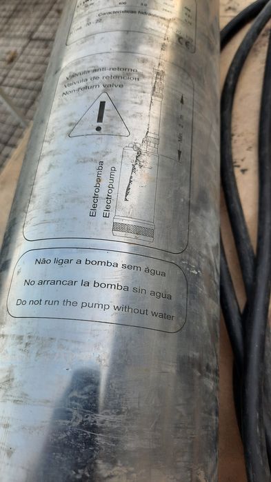 Bomba de água subermecivel