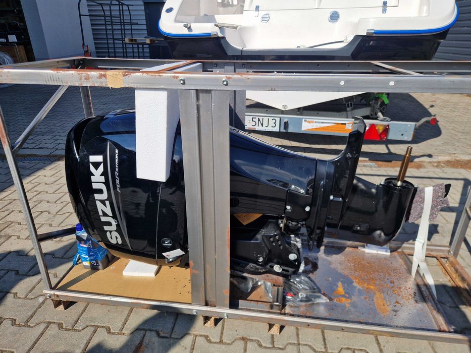 Silnik zaburtowy Suzuki 100 KM