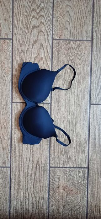 Granatowy biustonosz Flame w r. 80 B