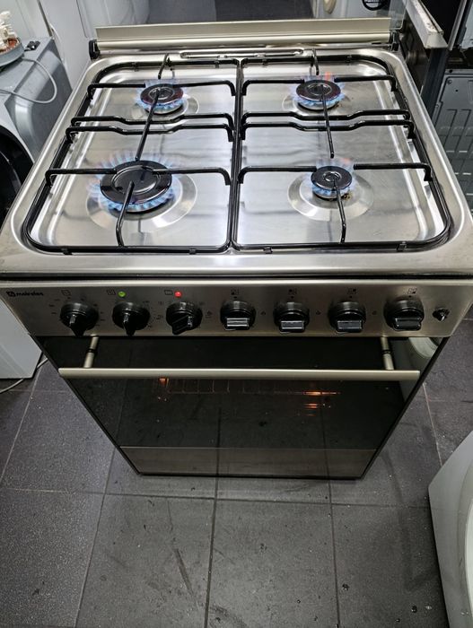 Fogão  a gás  Meireles com forno eléctrico