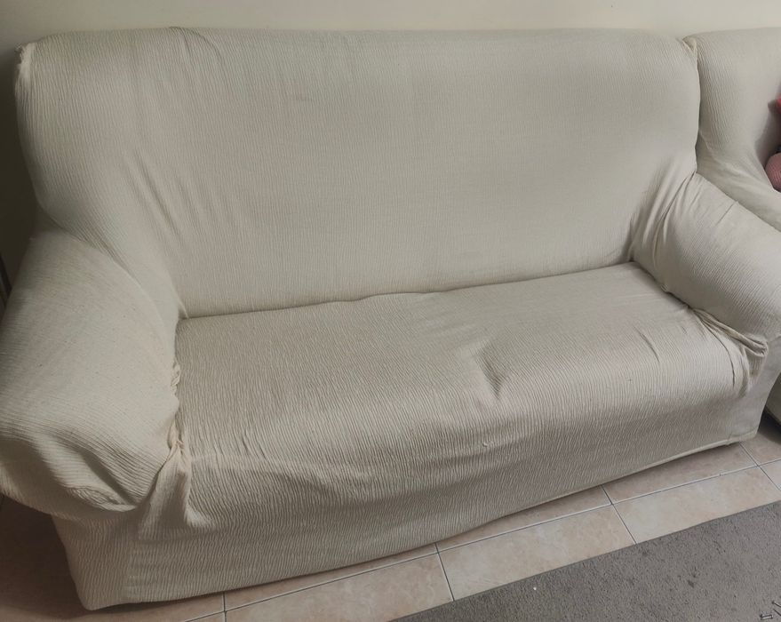 DOACAO de 1 sofá  + 2 poltronas