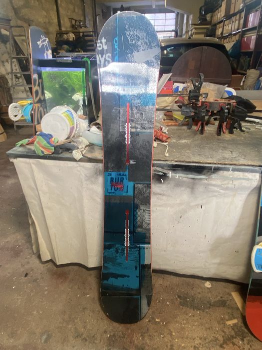 Prancha snowboard Burton Process com fixacoes
