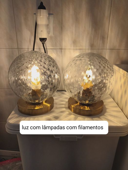 Par de candeeiros de mesa + oferta de castiçal cristal